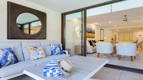 AZURE 187 Port Douglas - St Kilda Accommodation 4