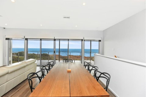 Avaya Sellicks Beachfront Getaway- Wifi - St Kilda Accommodation 0