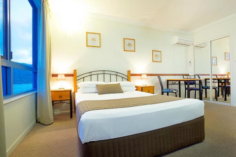 At Whitsunday Vista Holiday Apartments - St Kilda Accommodation 4