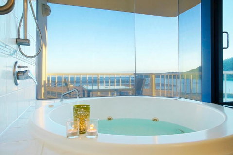 At Whitsunday Vista Holiday Apartments - St Kilda Accommodation 3