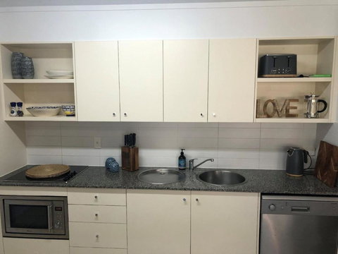 Baden 70 Rainbow Shores - St Kilda Accommodation 3