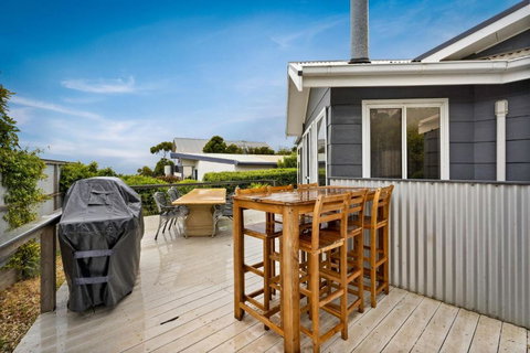 Bayview Cottage - St Kilda Accommodation 1