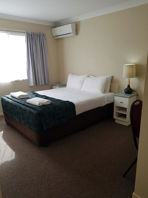 Southport Motel & Apartments - St Kilda Accommodation 13