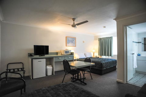 Southport Motel & Apartments - St Kilda Accommodation 22