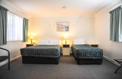 Southport Motel & Apartments - St Kilda Accommodation 18