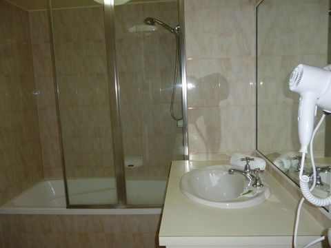 Le Lavandou Holiday Apartments - St Kilda Accommodation 19