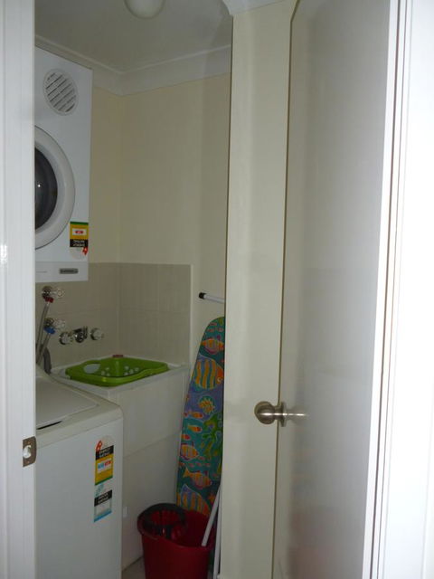 Le Lavandou Holiday Apartments - St Kilda Accommodation 23
