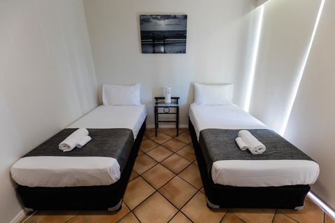 La Promenade - St Kilda Accommodation 37