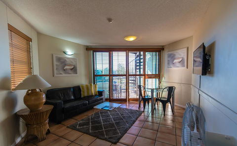 La Promenade - St Kilda Accommodation 38