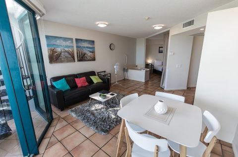 La Promenade - St Kilda Accommodation 31