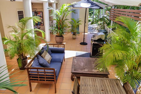 Port Douglas Apartments - Adults Only Oasis - St Kilda Accommodation 42