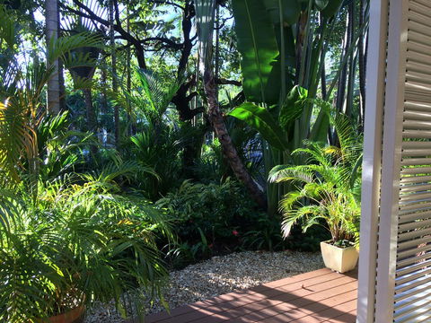 Port Douglas Apartments - Adults Only Oasis - St Kilda Accommodation 2