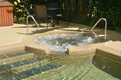 Port Douglas Apartments - Adults Only Oasis - St Kilda Accommodation 17