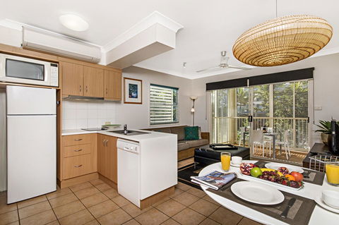 Port Douglas Apartments - Adults Only Oasis - St Kilda Accommodation 15
