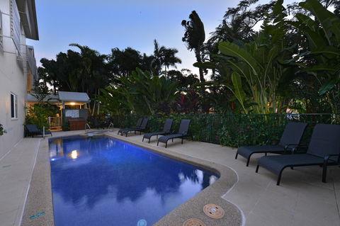 Port Douglas Apartments - Adults Only Oasis - St Kilda Accommodation 20
