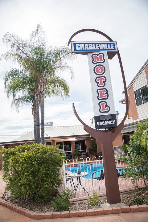 Charleville Motel - St Kilda Accommodation 2