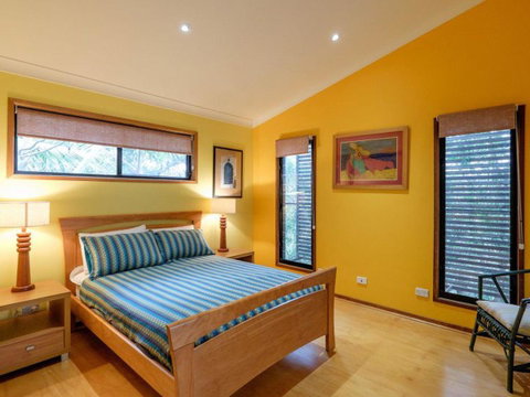 Five Bimba (Tractor House) - St Kilda Accommodation 11