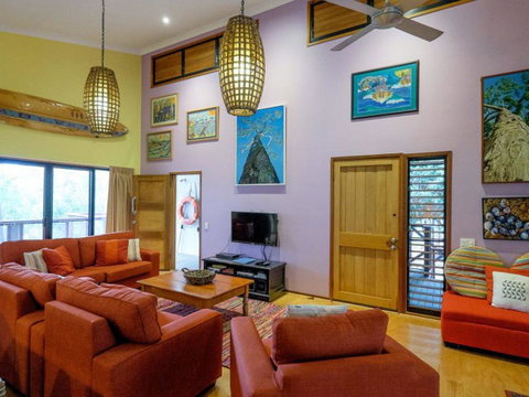 Five Bimba (Tractor House) - St Kilda Accommodation 9