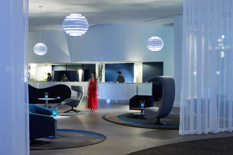 Hilton Cairns - St Kilda Accommodation 14