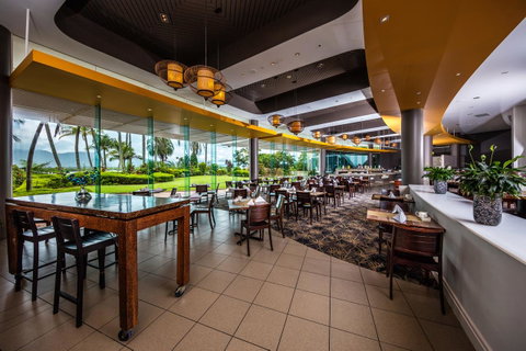 Hilton Cairns - St Kilda Accommodation 26
