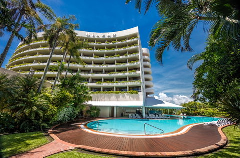 Hilton Cairns - St Kilda Accommodation 0