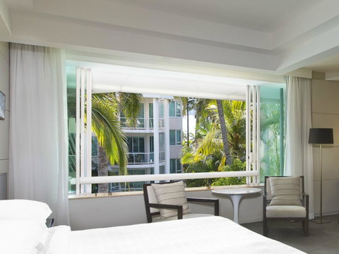 Sheraton Grand Mirage Resort Gold Coast - St Kilda Accommodation 8