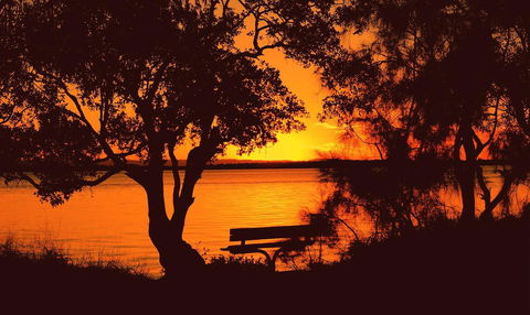 Fabulous Family Destination In Paradise Parade, Bongaree - St Kilda Accommodation 2