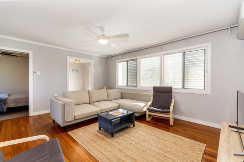 Fabulous Family Destination In Paradise Parade, Bongaree - St Kilda Accommodation 6