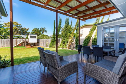 Fabulous Family Destination In Paradise Parade, Bongaree - St Kilda Accommodation 13