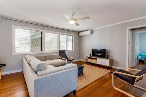 Fabulous Family Destination In Paradise Parade, Bongaree - St Kilda Accommodation 1