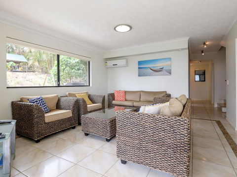 Mooloomba Five - St Kilda Accommodation 13