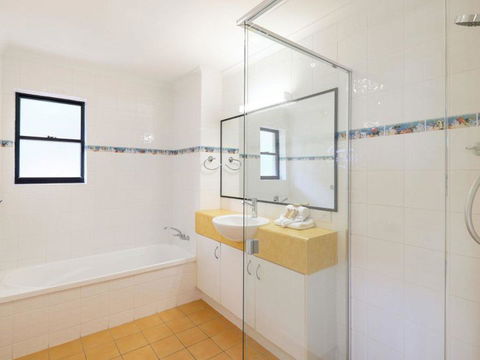 Mooloomba Five - St Kilda Accommodation 12
