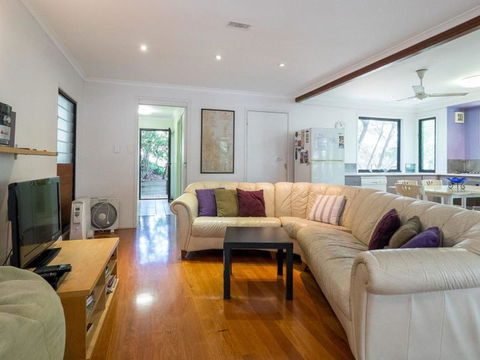 Billa Blue By Discover Stradbroke - St Kilda Accommodation 5