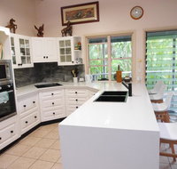 Gone Fishin - St Kilda Accommodation