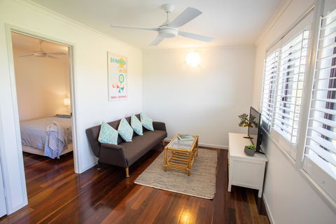 Point Break Beach House - St Kilda Accommodation 10