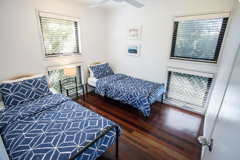 Point Break Beach House - St Kilda Accommodation 15