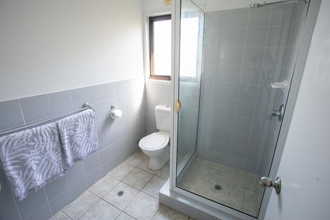 Point Break Beach House - St Kilda Accommodation 12