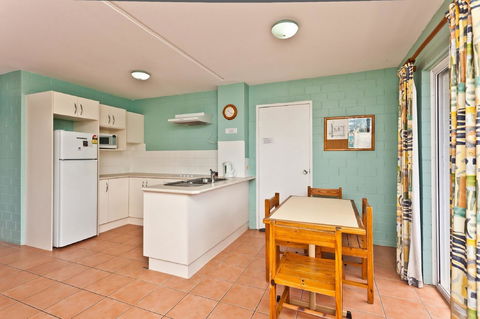 The Islander - St Kilda Accommodation 24