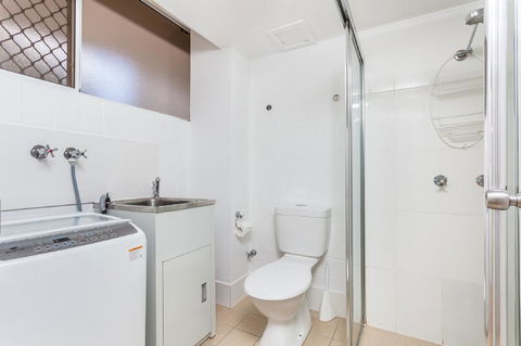 The Islander - St Kilda Accommodation 23