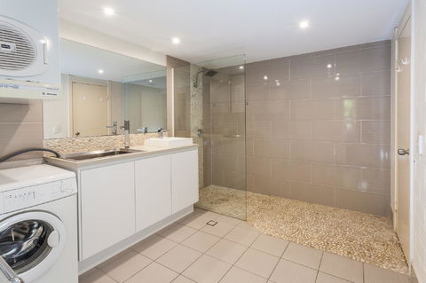 The Islander - St Kilda Accommodation 9