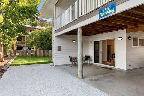 Day Dreaming - St Kilda Accommodation 1