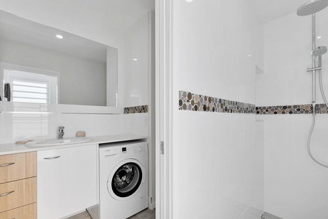 Day Dreaming - St Kilda Accommodation 6
