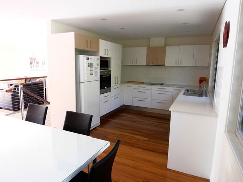 Allora 2 - St Kilda Accommodation 4