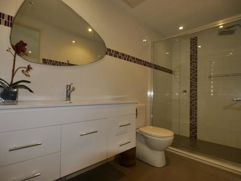 Allora 1 - St Kilda Accommodation 7