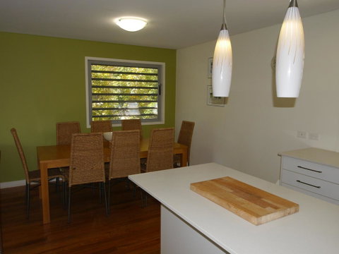 Allora 1 - St Kilda Accommodation 4