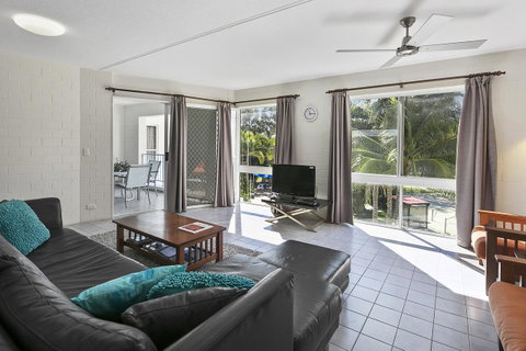 13 The Islander Resort - St Kilda Accommodation 1