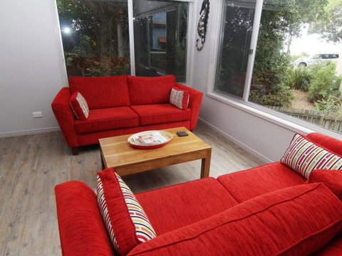 Beachside By Discover Stradbroke - St Kilda Accommodation 5