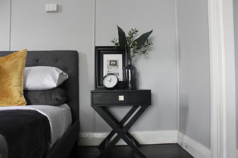 Donnelly House - St Kilda Accommodation 1