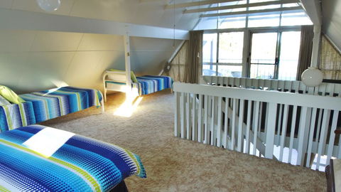 'AFRAME Tarcoola Cottage' 29 The Parade, North Haven - St Kilda Accommodation 2