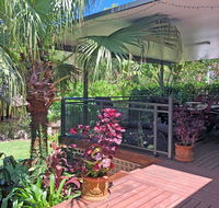 'Sandy Palms' 28 Moorooba Cr - Beautiful Home with Wifi Air-con and Boat Parking - St Kilda Accommodation